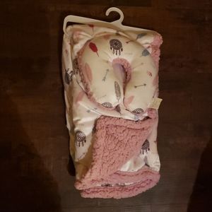 Baby blanket/pillow
